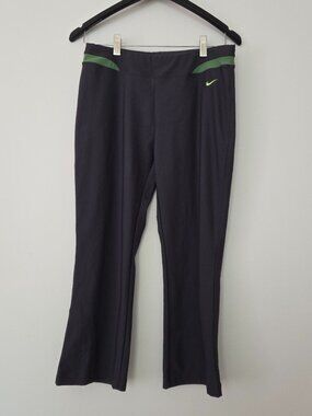Women's Nike athletic capri pants gray M